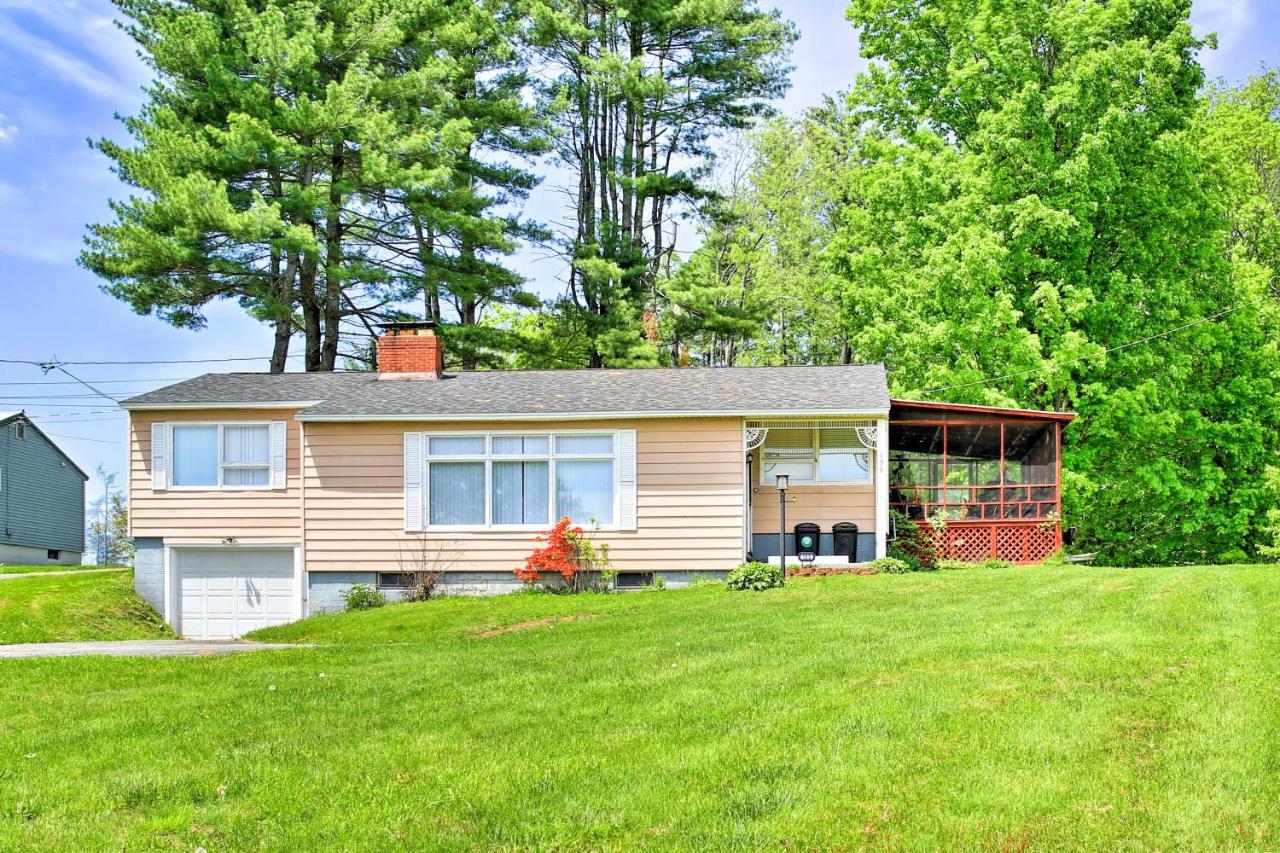 Mayfield Home With Private Dock On Lake Sacandaga! Broadalbin Exterior foto